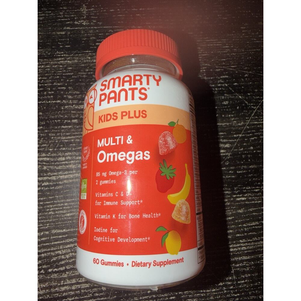 SmartyPants Kids Plus Multvitamin & Omega 3 Gummies Vitamins C Exp 6-27